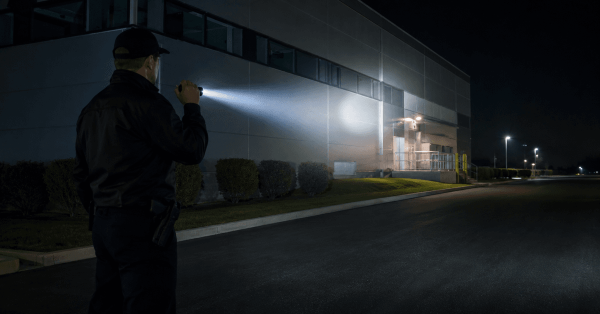 High Lumen Flashlight Manufacturer Guide for Patrol and Inspection Use