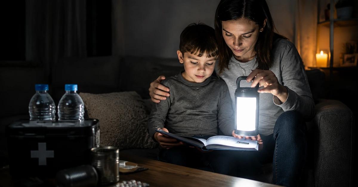 LED Emergency Flashlight: What Buyers Should Check Before Ordering